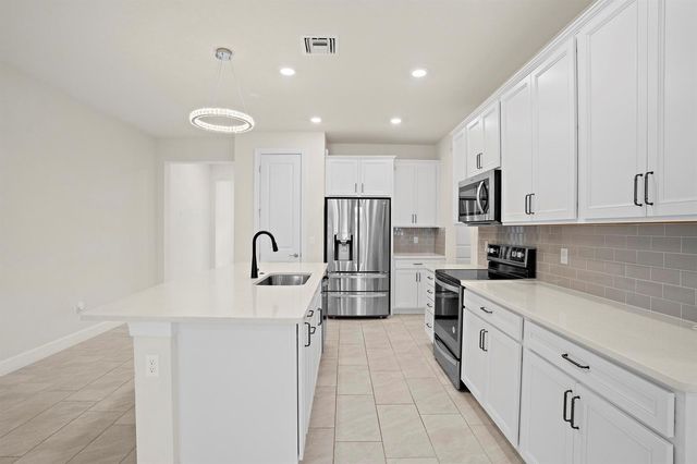1866 SE Tarni Way, Stuart, FL 34996