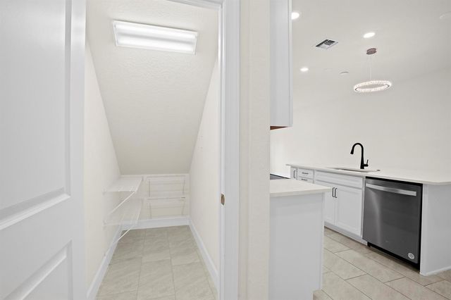 1866 SE Tarni Way, Stuart, FL 34996