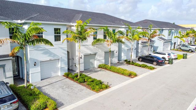 1866 SE Tarni Way, Stuart, FL 34996