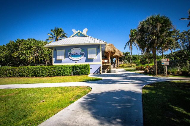 1866 SE Tarni Way, Stuart, FL 34996