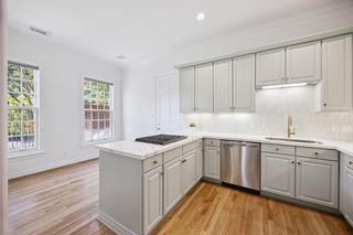3388 Maroneal Street, Houston, TX 77025