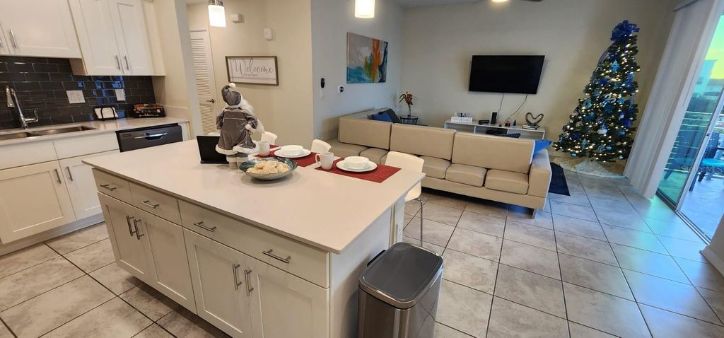 Image 9 of property listing at 3150 PARADOX CIRCLE 302, Kissimmee, FL 34746