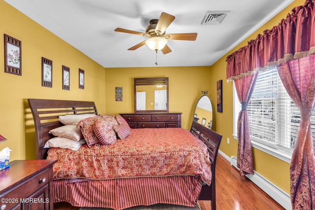 122 Morris Boulevard, Manahawkin, NJ 08050