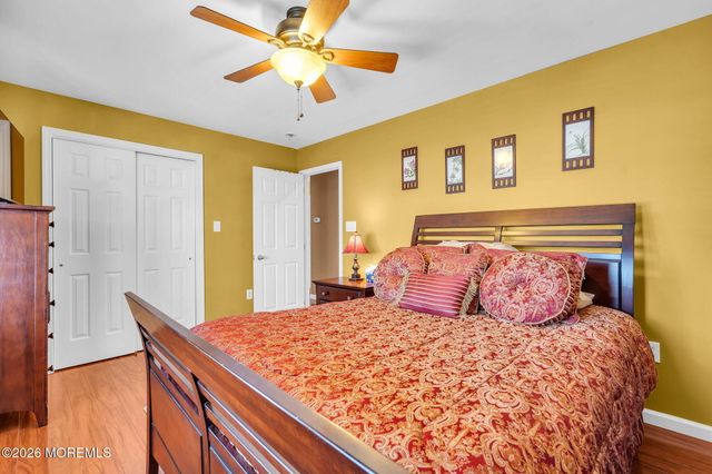 122 Morris Boulevard, Manahawkin, NJ 08050