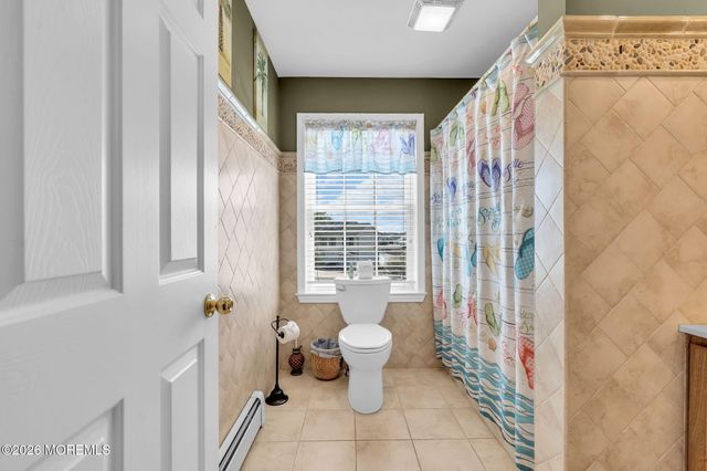 122 Morris Boulevard, Manahawkin, NJ 08050