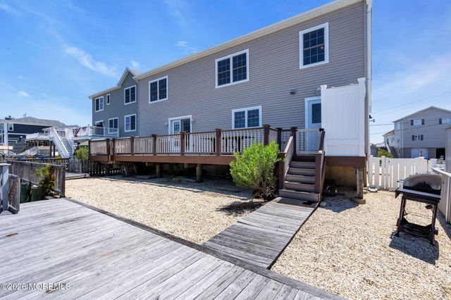 122 Morris Boulevard, Manahawkin, NJ 08050