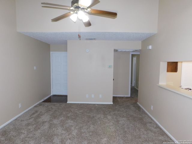 13018 Heimer Rd Apt 704, San Antonio, TX 78216