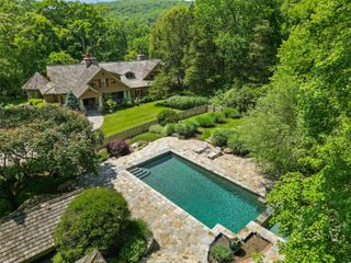 54 Old Stone Hill Road, Pound Ridge, NY 10576