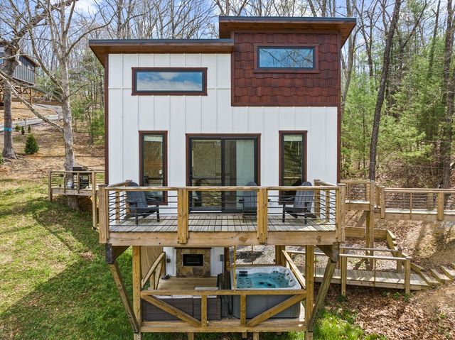193 Garren Cove Road, Morganton, GA 30560
