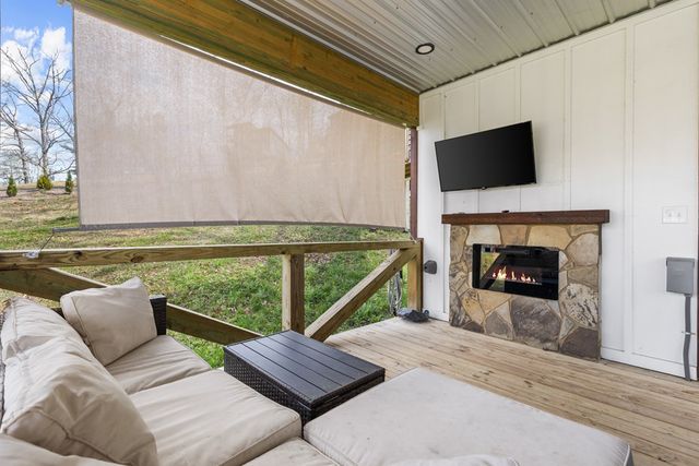 193 Garren Cove Road, Morganton, GA 30560