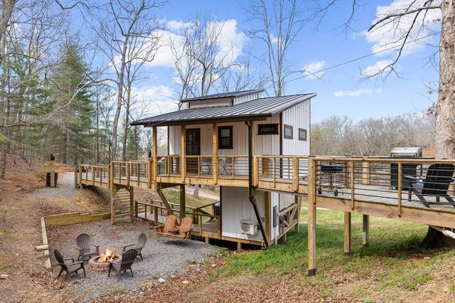 193 Garren Cove Road, Morganton, GA 30560