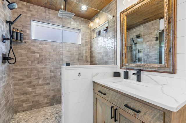 193 Garren Cove Road, Morganton, GA 30560
