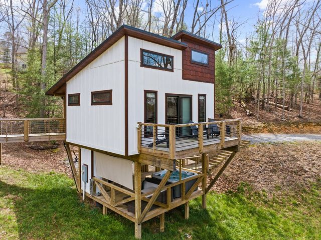 193 Garren Cove Road, Morganton, GA 30560