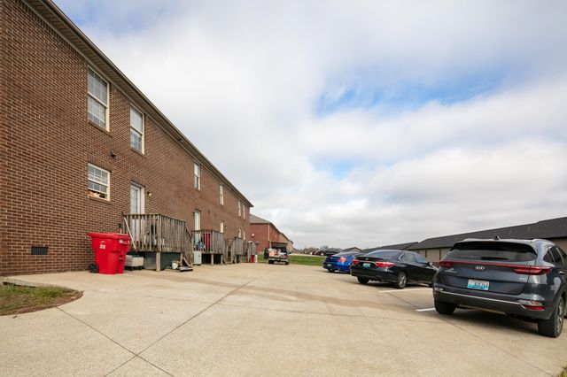 913 Weeping Willow Drive, Berea, KY 40403