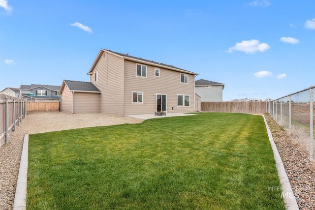 7538 E Drouillard St, Nampa, ID 83687