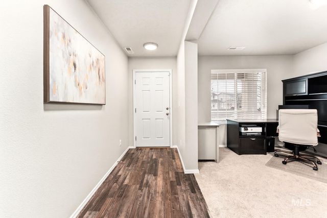 7538 E Drouillard St, Nampa, ID 83687