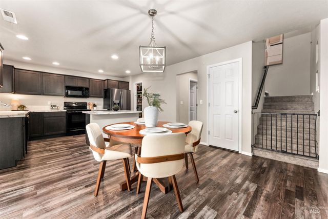 7538 E Drouillard St, Nampa, ID 83687