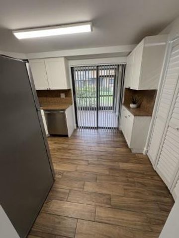 68 Wimbledon Lake Drive 68, Plantation, FL 33324