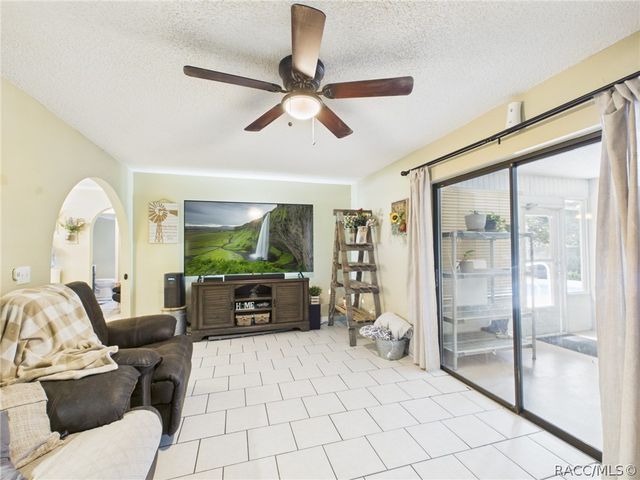 10648 N Haitian Drive, Citrus Springs, FL 34434