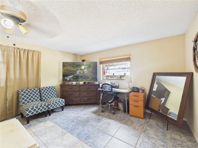 10648 N Haitian Drive, Citrus Springs, FL 34434