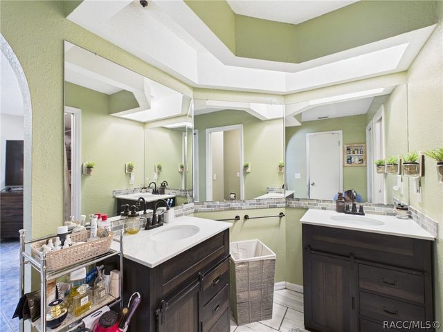 10648 N Haitian Drive, Citrus Springs, FL 34434