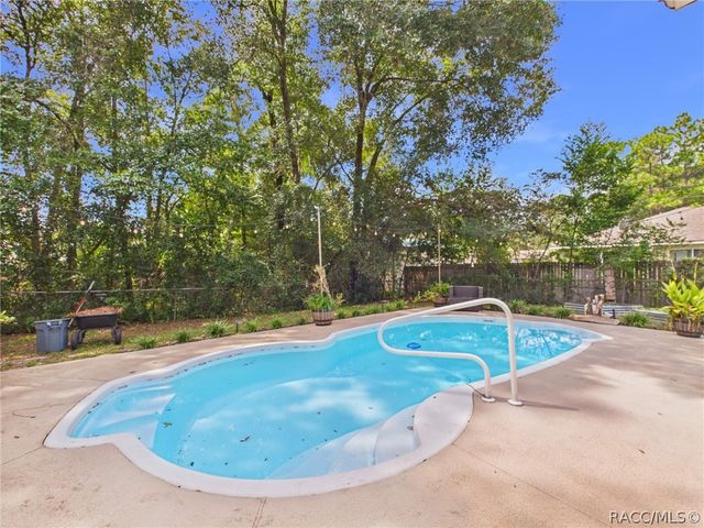 10648 N Haitian Drive, Citrus Springs, FL 34434