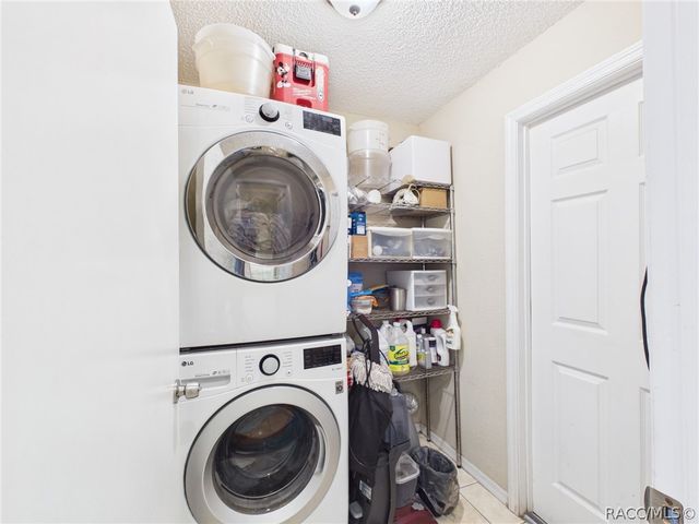10648 N Haitian Drive, Citrus Springs, FL 34434
