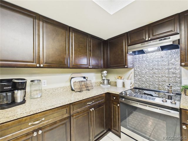 10648 N Haitian Drive, Citrus Springs, FL 34434