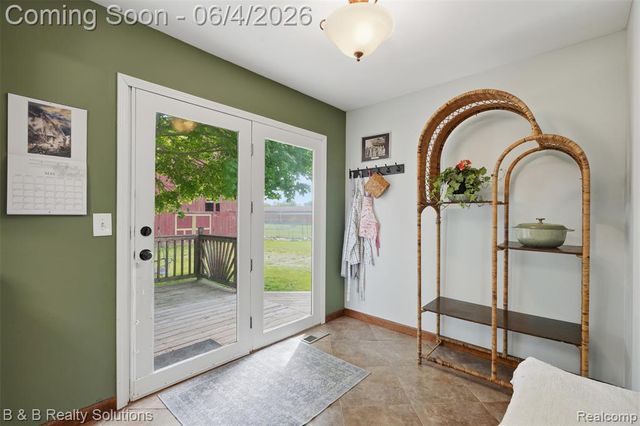 8820 Almont Road, Almont, MI 48003