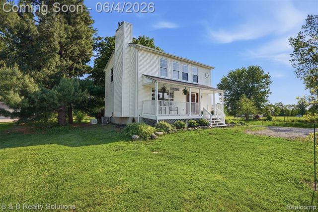 8820 Almont Road, Almont, MI 48003