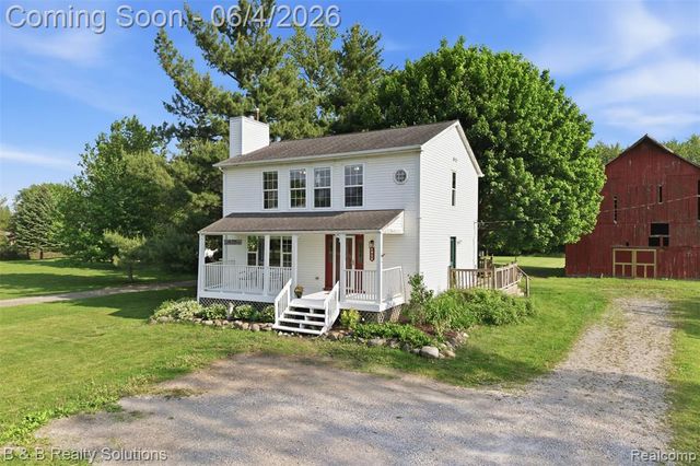 8820 Almont Road, Almont, MI 48003
