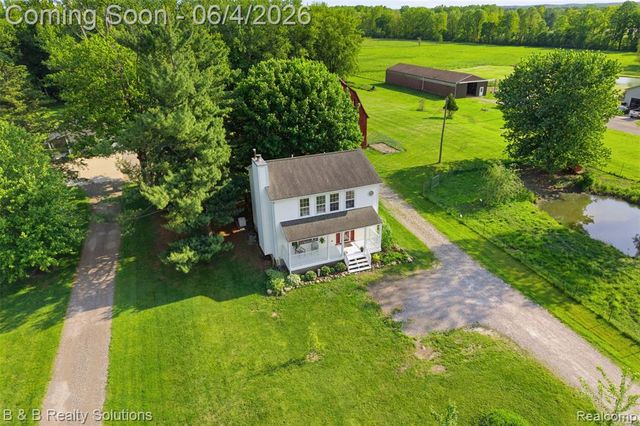 8820 Almont Road, Almont, MI 48003