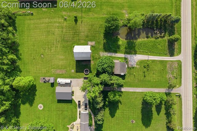 8820 Almont Road, Almont, MI 48003