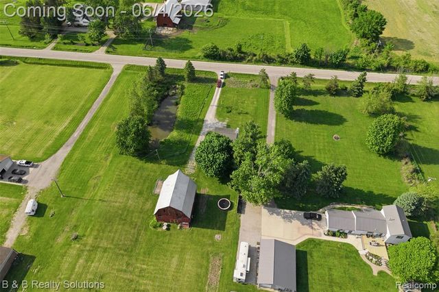 8820 Almont Road, Almont, MI 48003