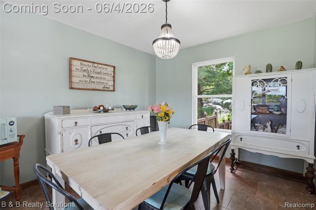 8820 Almont Road, Almont, MI 48003