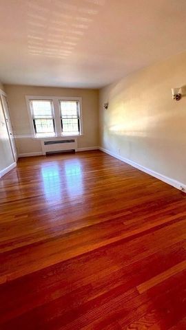 902 Furnace Brooke Pkw 1L, Quincy, MA 02169