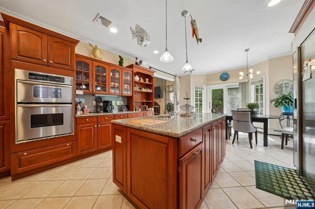 275 Marietta Street, Englewood Cliffs, NJ 07632