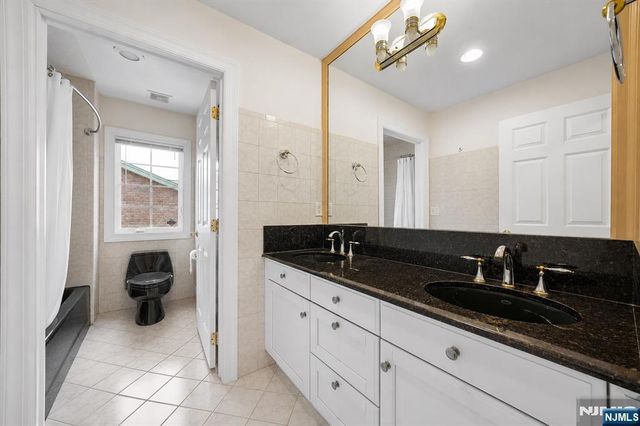 275 Marietta Street, Englewood Cliffs, NJ 07632