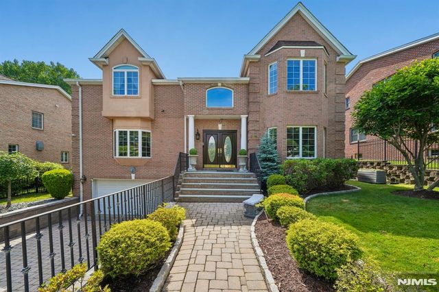 275 Marietta Street, Englewood Cliffs, NJ 07632