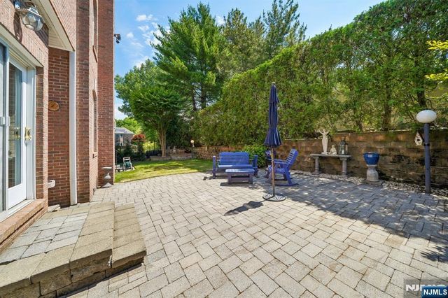275 Marietta Street, Englewood Cliffs, NJ 07632