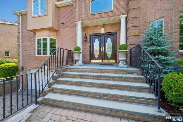 275 Marietta Street, Englewood Cliffs, NJ 07632