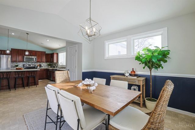 1919 Washburn Street, Cincinnati, OH 45223