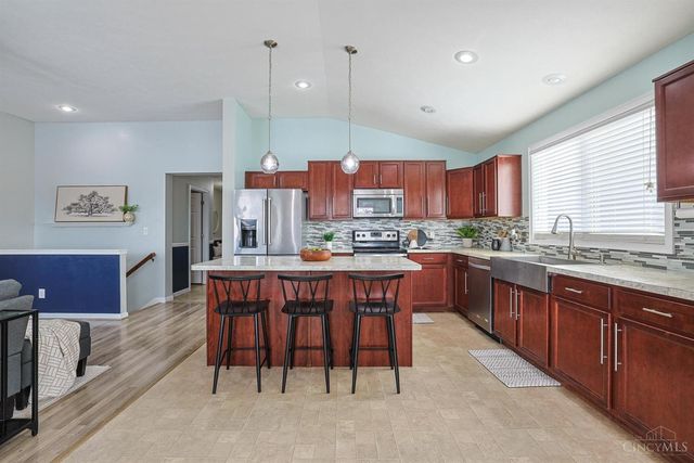 1919 Washburn Street, Cincinnati, OH 45223