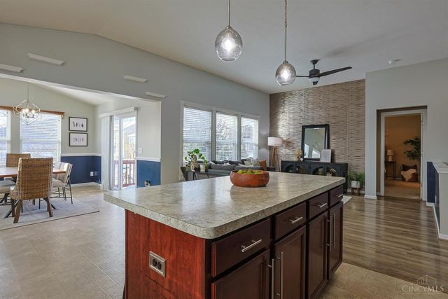 1919 Washburn Street, Cincinnati, OH 45223