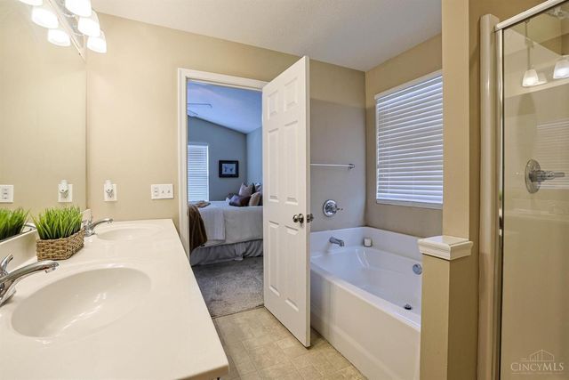 1919 Washburn Street, Cincinnati, OH 45223