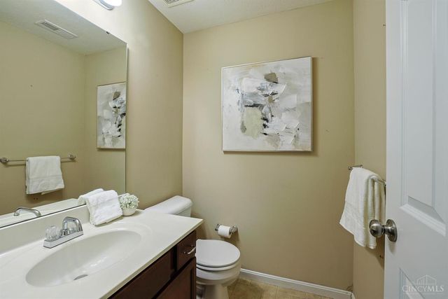 1919 Washburn Street, Cincinnati, OH 45223