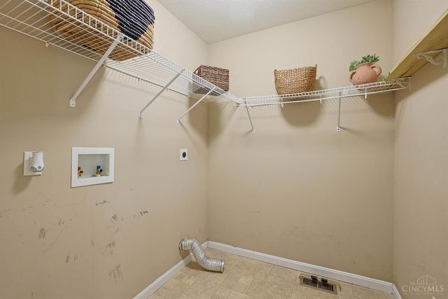 1919 Washburn Street, Cincinnati, OH 45223