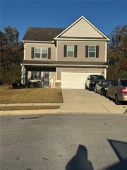 1435 Beckett Drive, Hampton, GA 30228