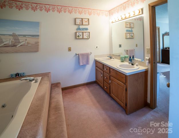 4781 Sugar Loaf Road, Morganton, NC 28655