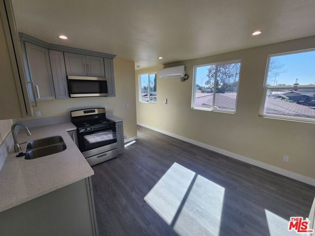 7302 Mace Place B, Los Angeles, CA 90001